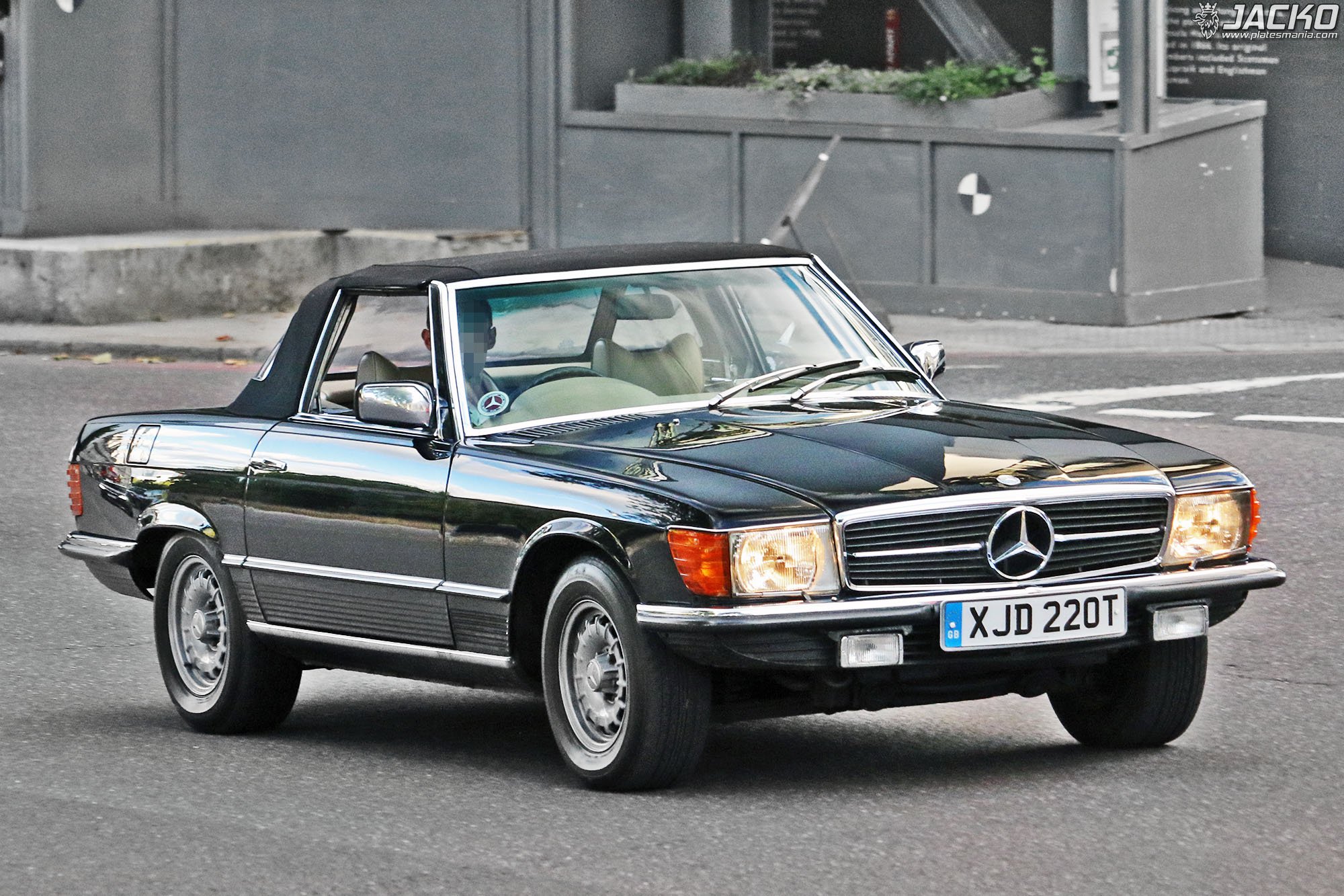 XJD220T, Mercedes-Benz SL-Klasse 3rd gen (R107), 1971–1989