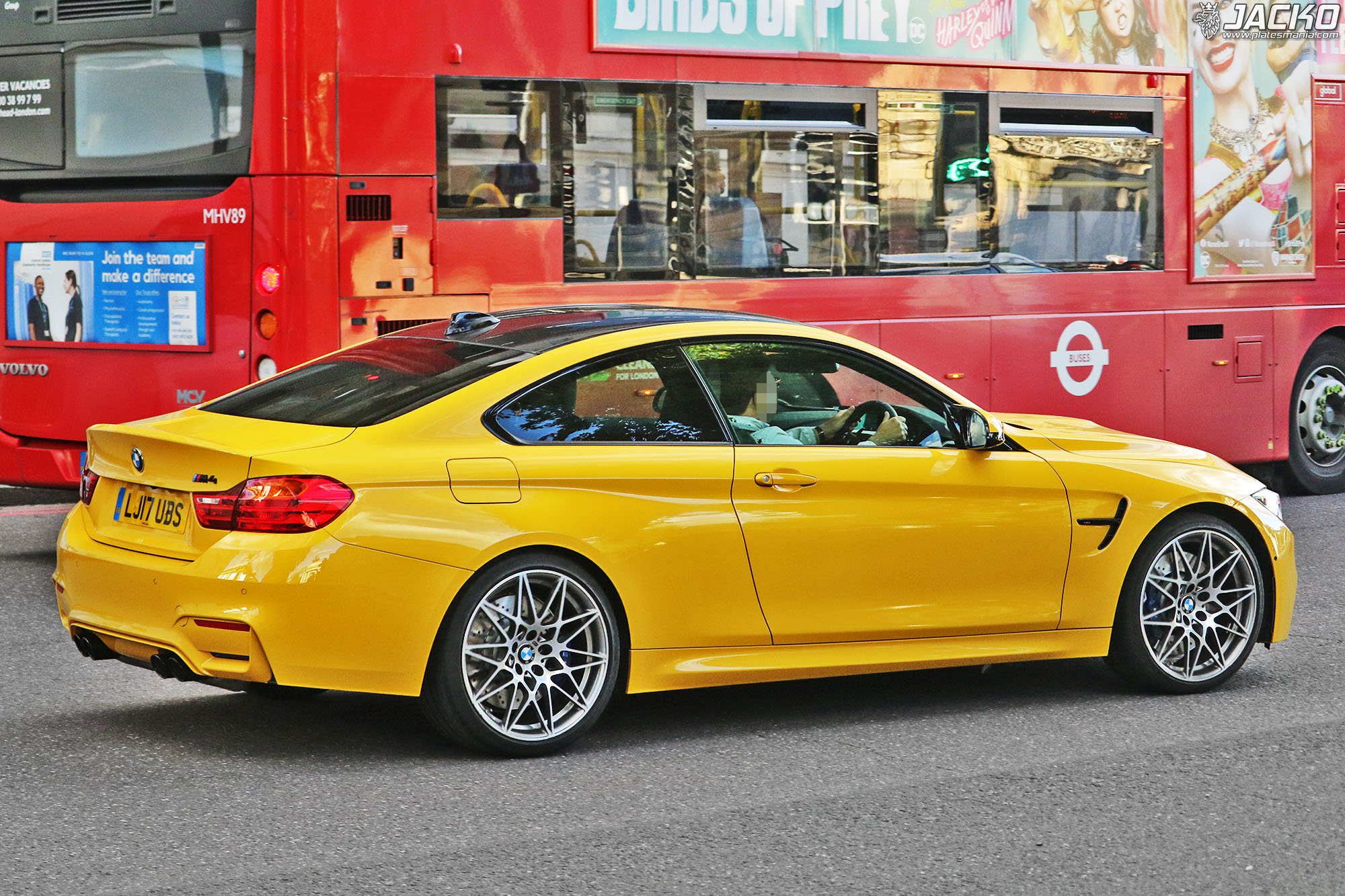 LJ17UBS, BMW M4 1st gen Coupé (F82), 2013–2020