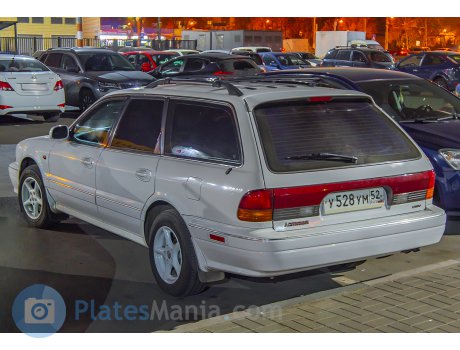 у528ум52, Mitsubishi Diamante