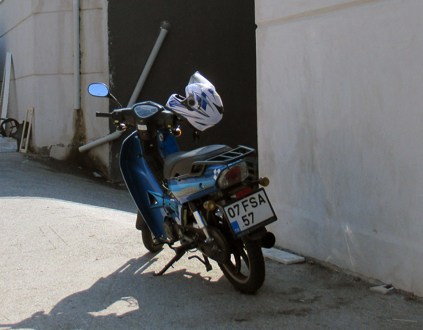 07 FSA 57, Mondial (UMA) Snappy 