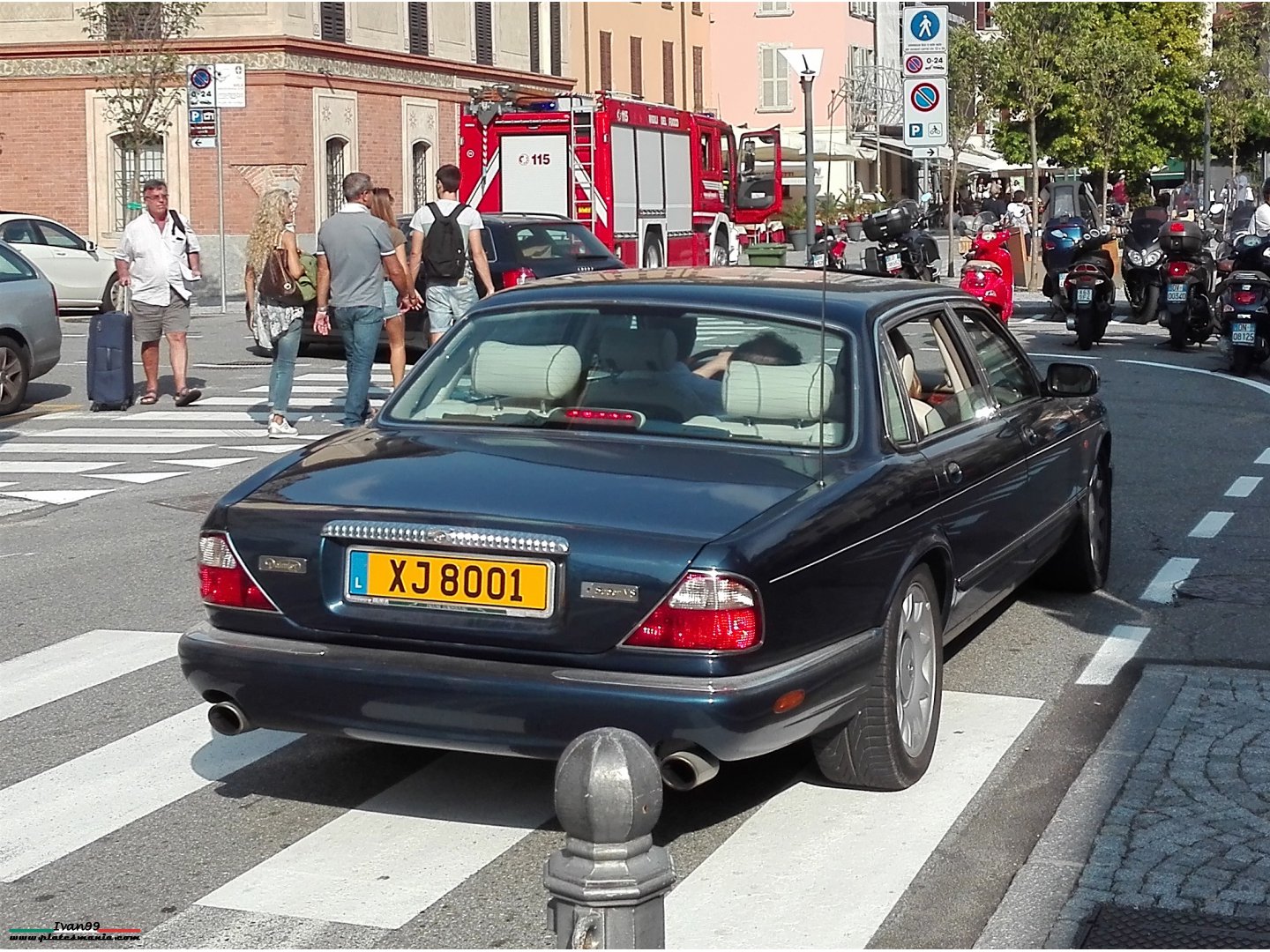 XJ 8001, Daimler Super V8 