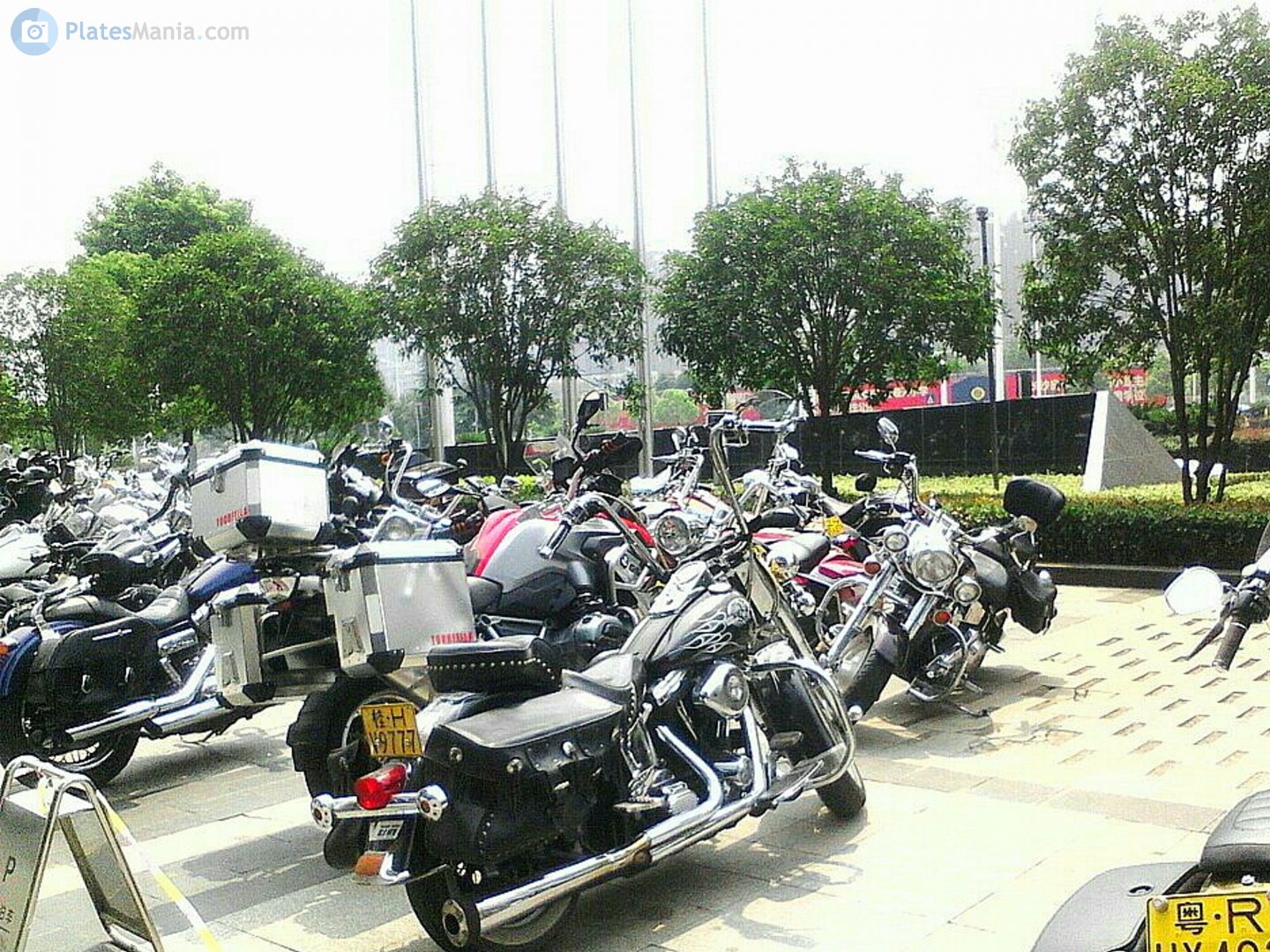 桂H·V9777, Harley-Davidson FL 