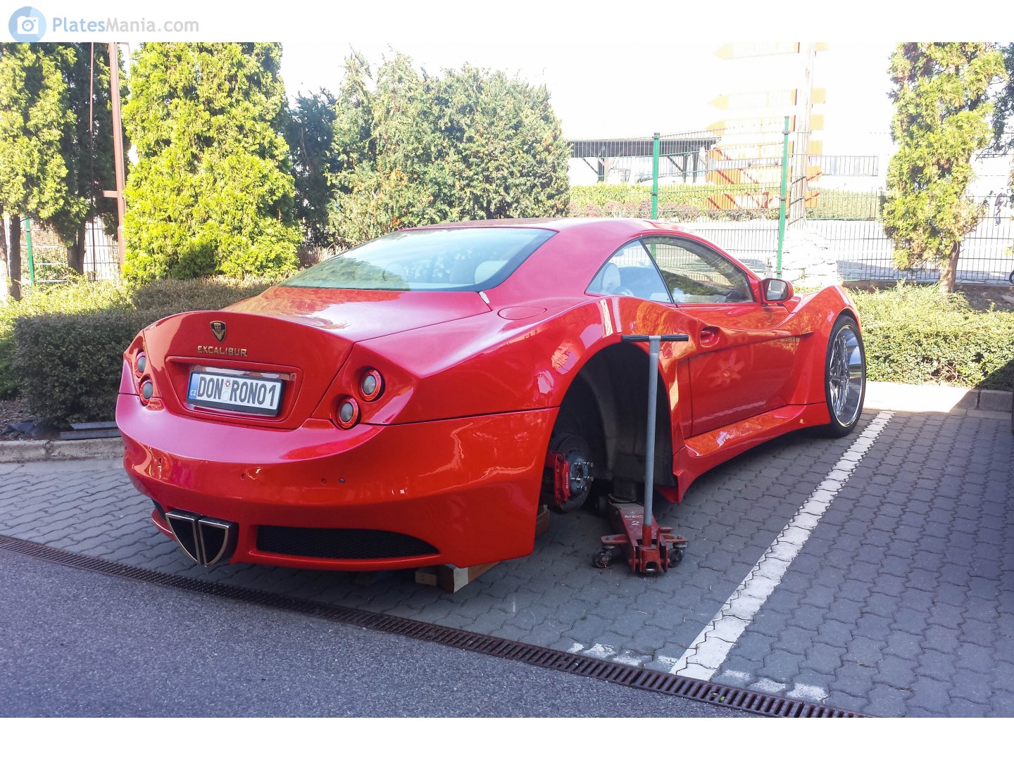 D0N R0N01, Home-made vehicle 