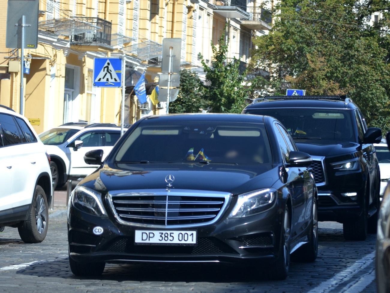 DP 385 001, Mercedes-Benz S-Klasse 8th gen Sedan (W222/V222), 2013–2020