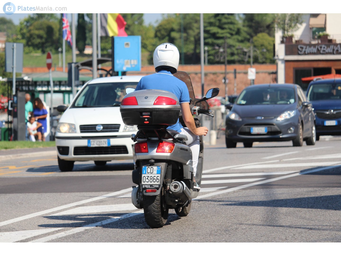 CD 03866, Yamaha Versity 