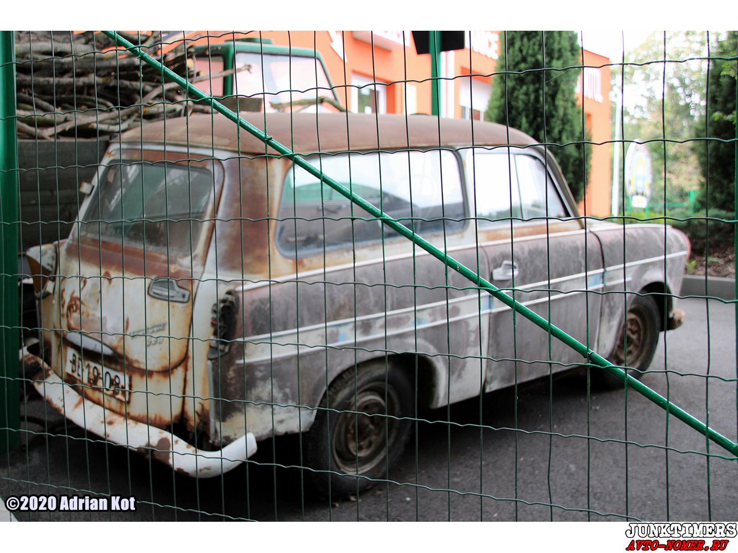 BE 19-08, Trabant P50/600 Universal, 1960–1965