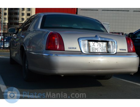 х767ем136, Lincoln Town Car