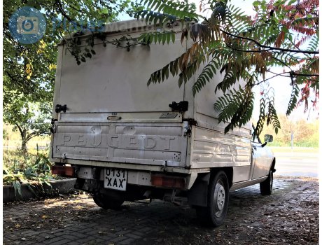 0131 ХАХ, Peugeot 504