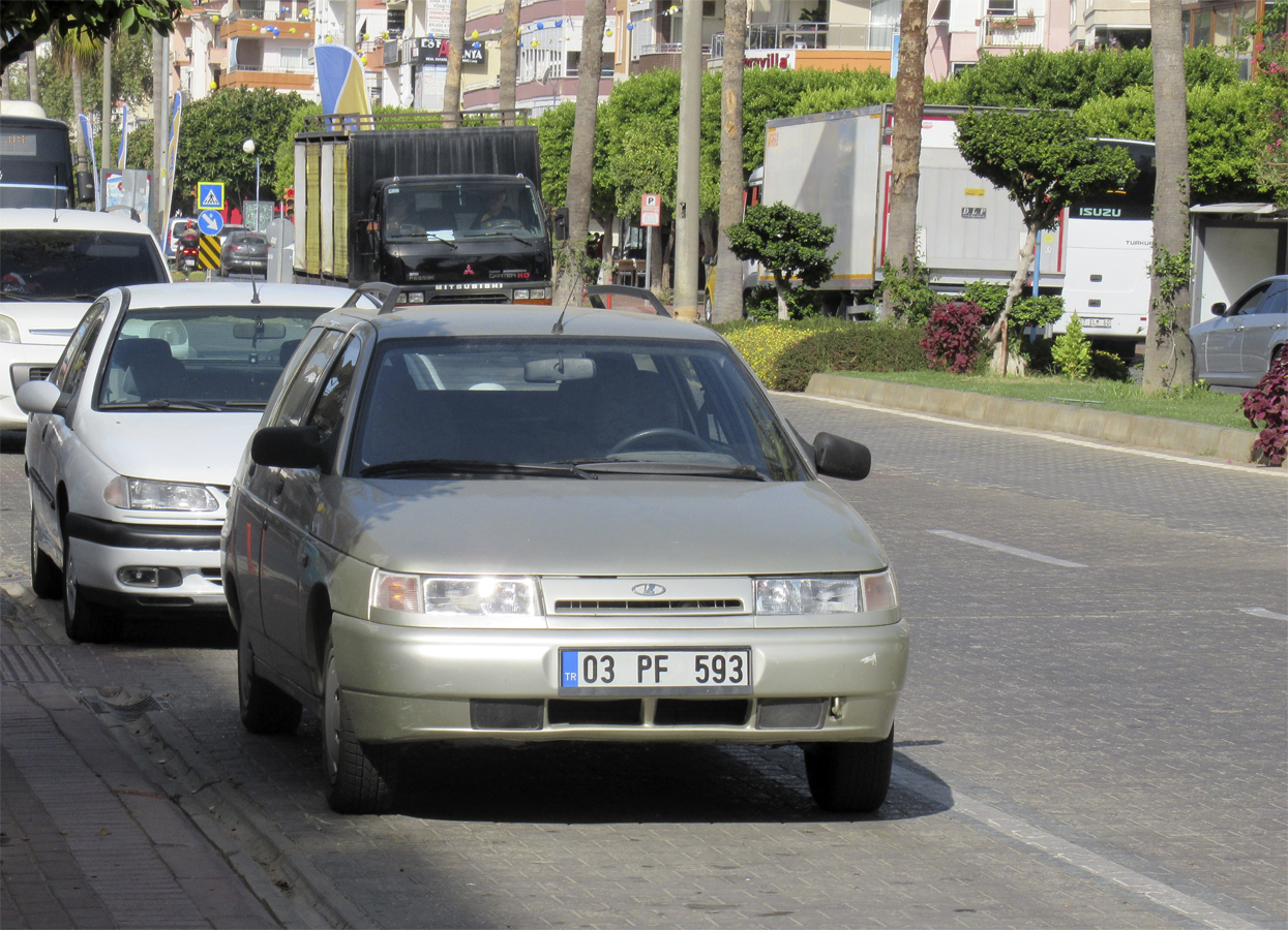 03 PF 593, Lada (VAZ) 2111 