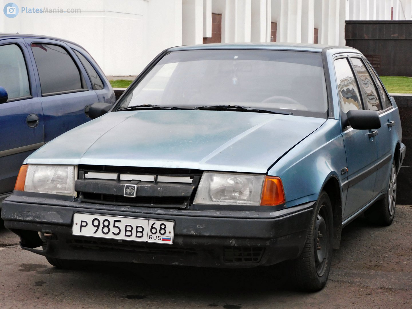 р 985 вв 68, Volvo 440 1st gen (445), 1987–1993