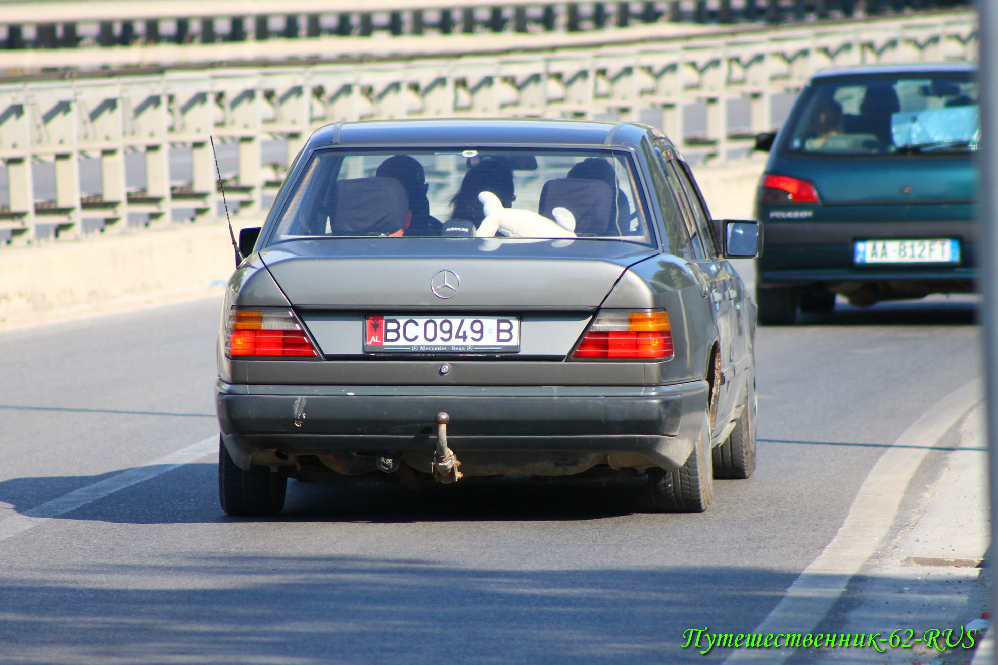 BC 0949 B, Mercedes-Benz E-Klasse 1st gen Sedan (W124), 1984­–1995