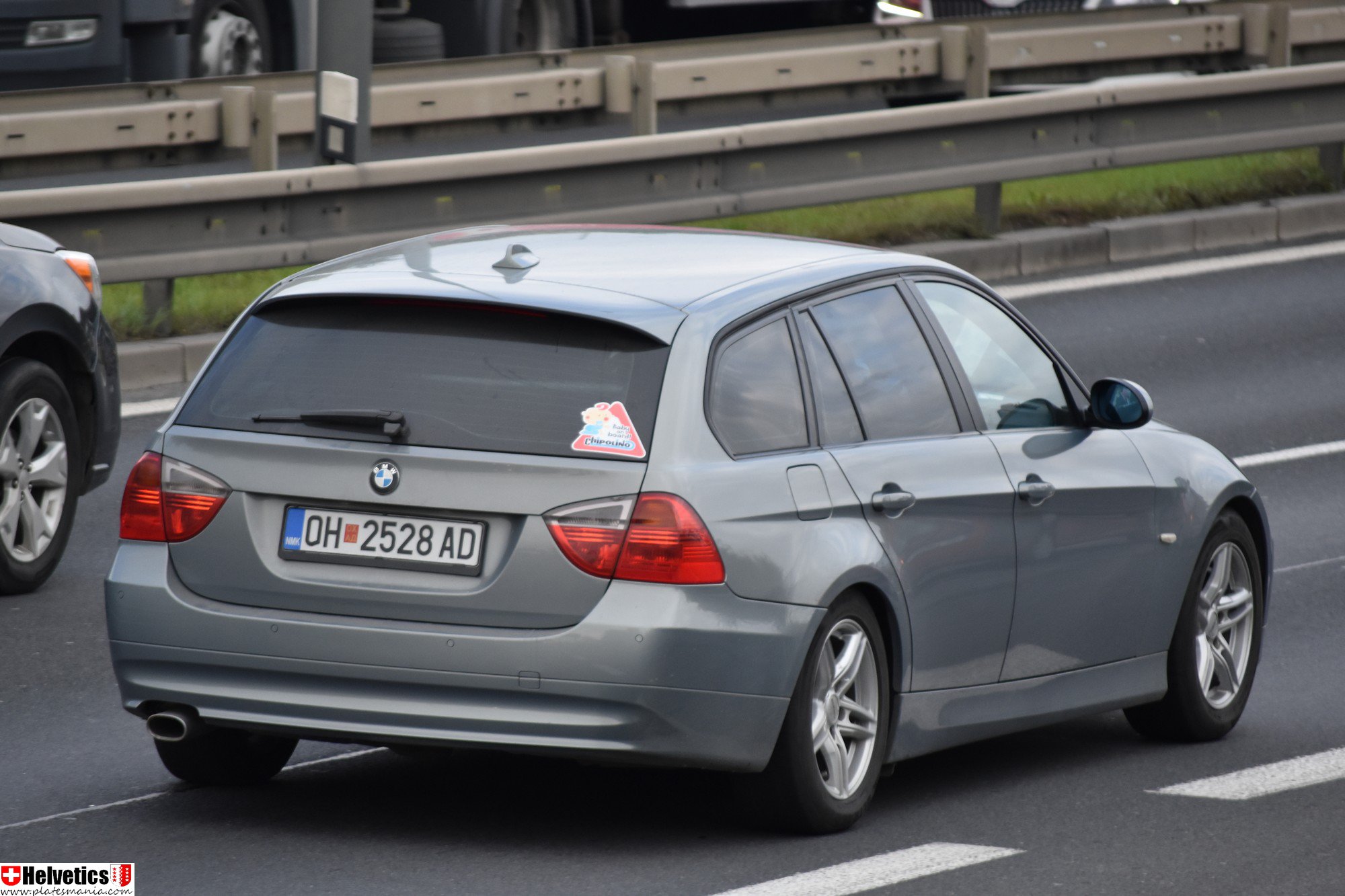 OH 2528 AD, BMW 3 Series 5th gen Touring (E91), 2005–2012