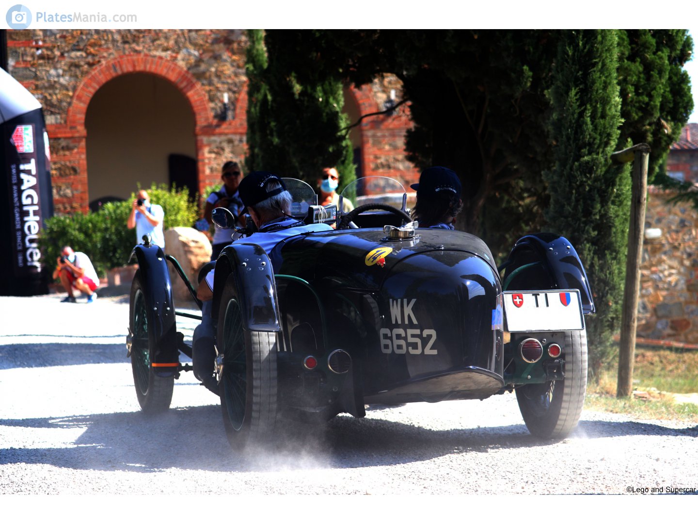 WK6652, Riley Brooklands 