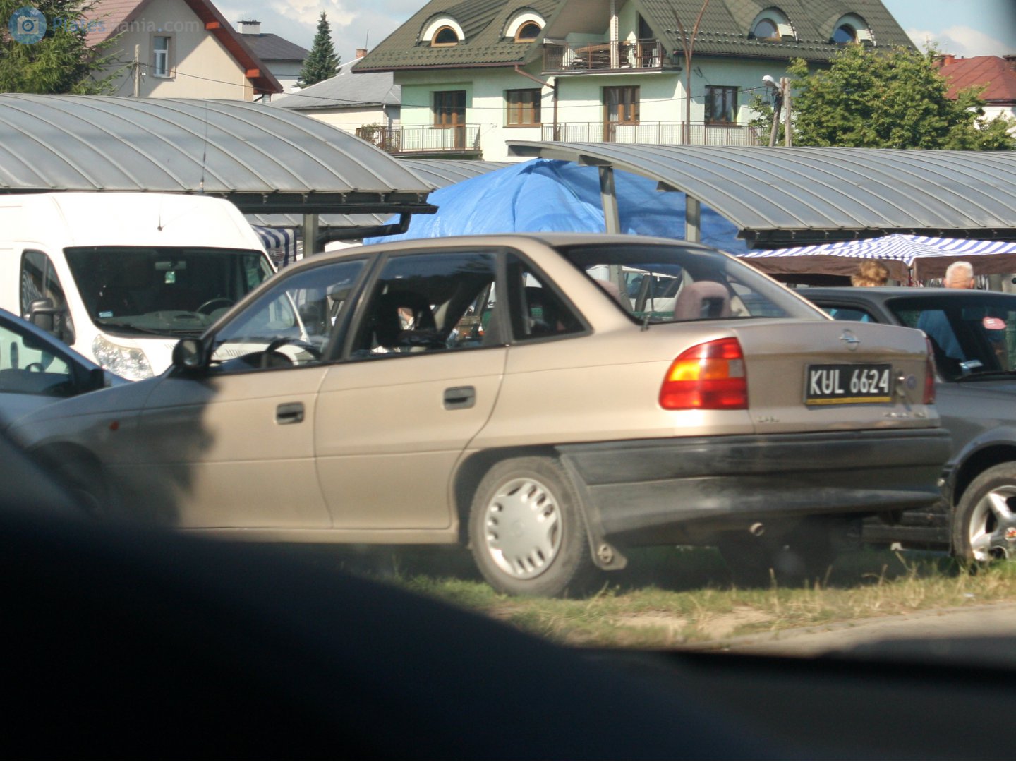 KUL 6624, Opel Astra 1st gen Sedan (F; T92), 1992–1998 (–2002 for Eastern Europe)