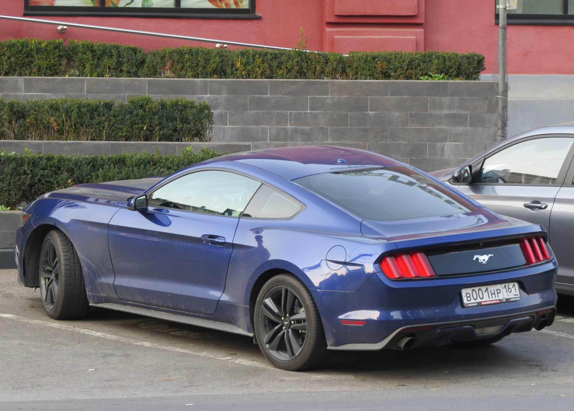 в 001 нр 161, Ford Mustang 6th gen 2-door Coupé (S550), 2014–2017