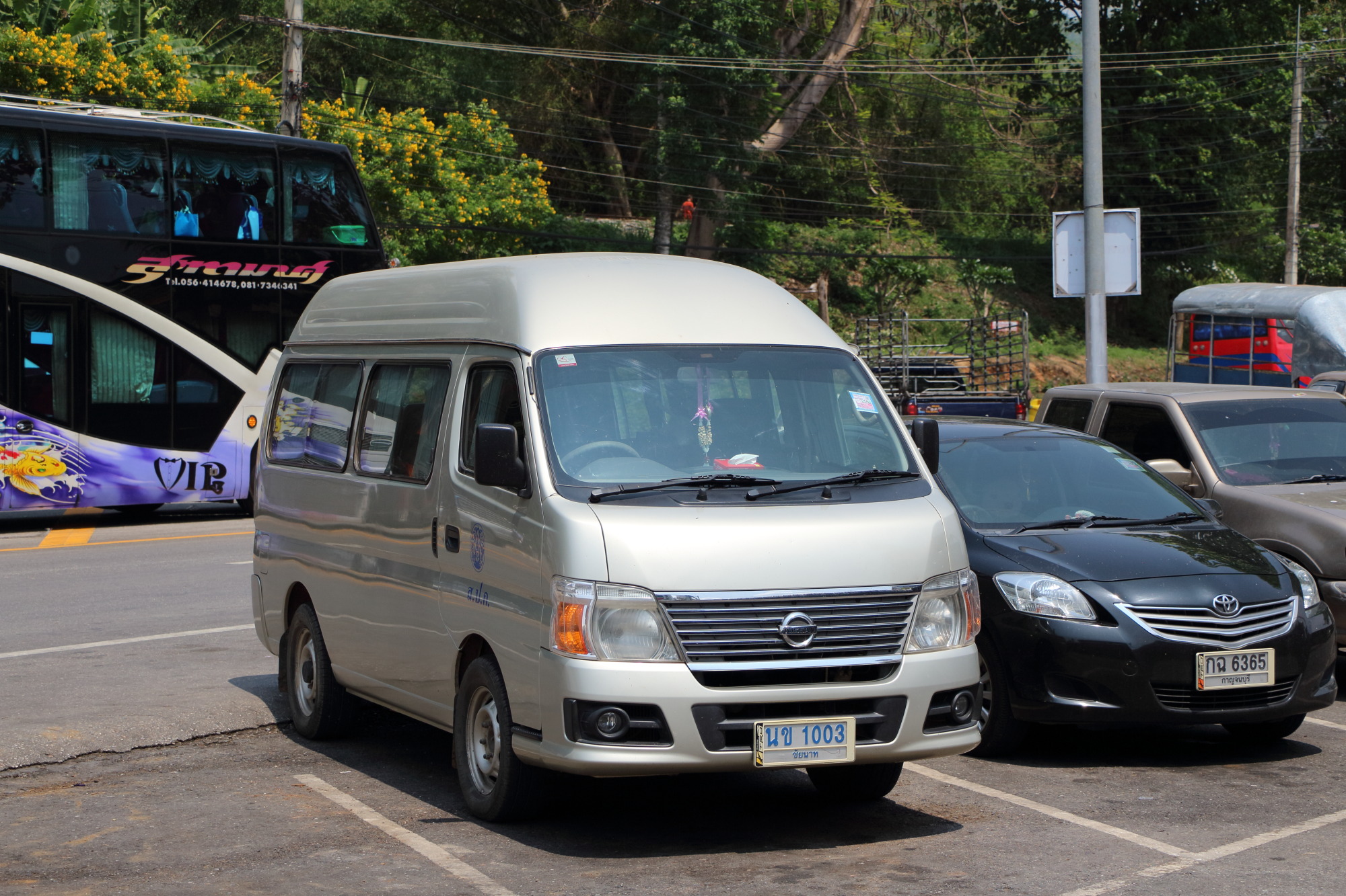 นข 1003, Nissan Urvan 3th gen (E25), 2001-2014