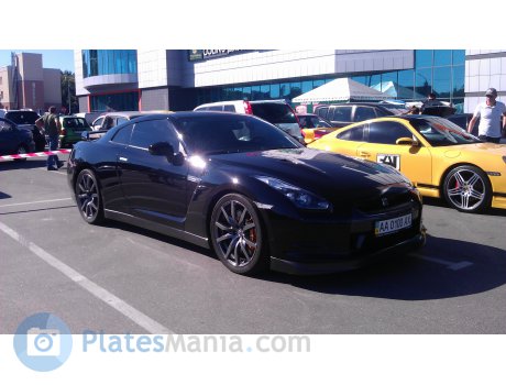 AA 0100 AX, Nissan GT-R