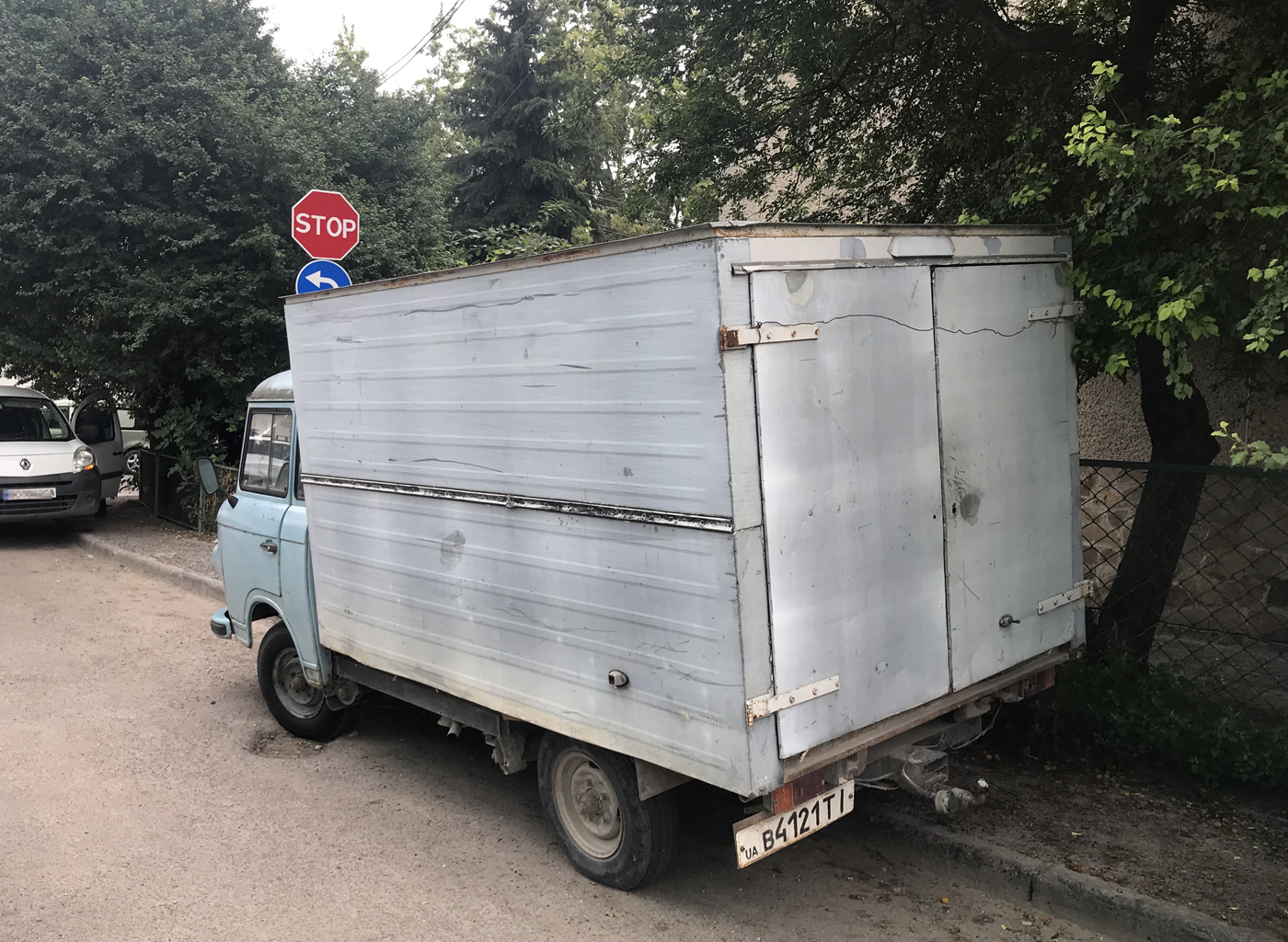в 4121 ТІ, Barkas B1000 Truck, 1961–1990