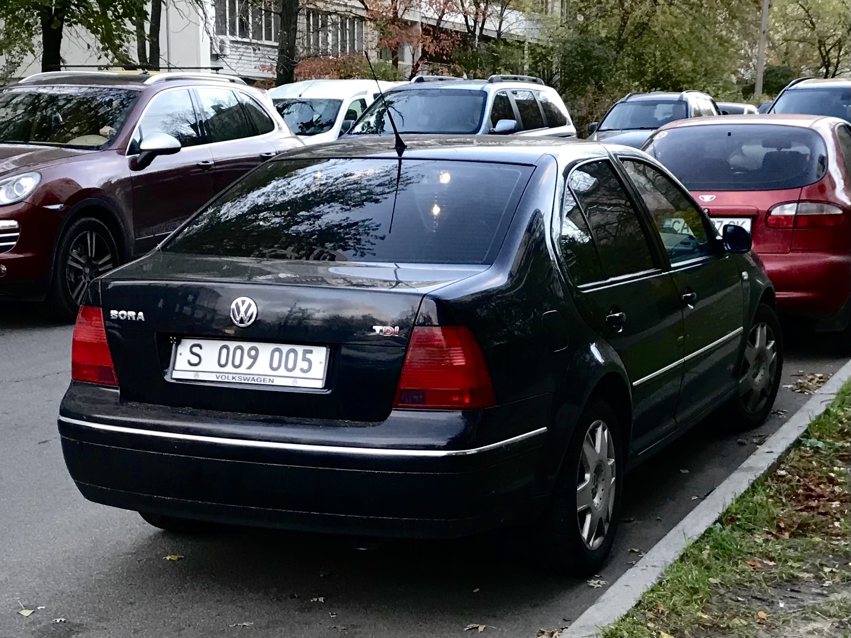 S 009 005, Volkswagen Bora 1st gen Sedan (1J2), 1998–2005