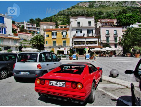 RE 521438, Ferrari GTS Turbo