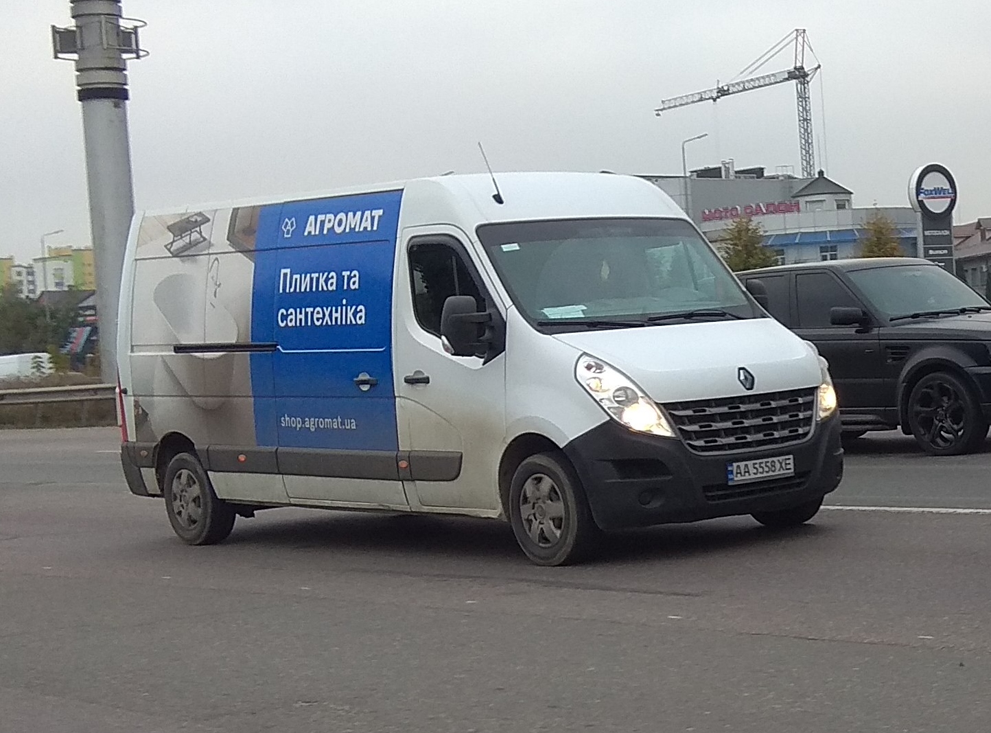 AA 5558 XE, Renault Master 