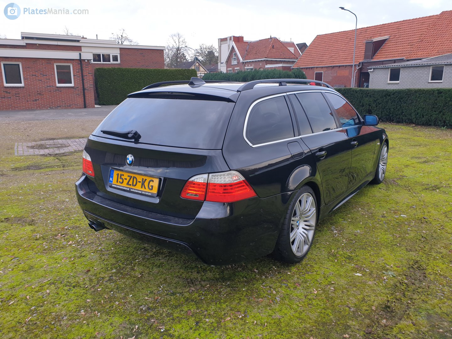 15-ZD-KG, BMW 5 Series 5th gen Touring (E61), 2004–2010