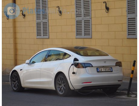 GA 185 VN, Tesla Model 3