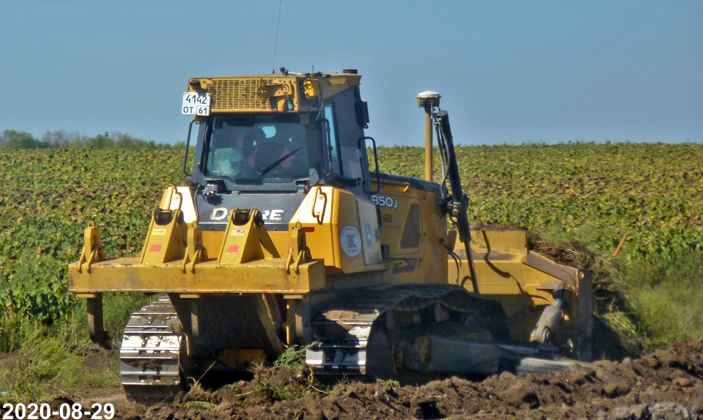 4142 от 61, John Deere J-Series 