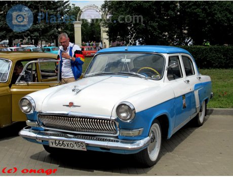 у666хо150, GAZ 21 Волга