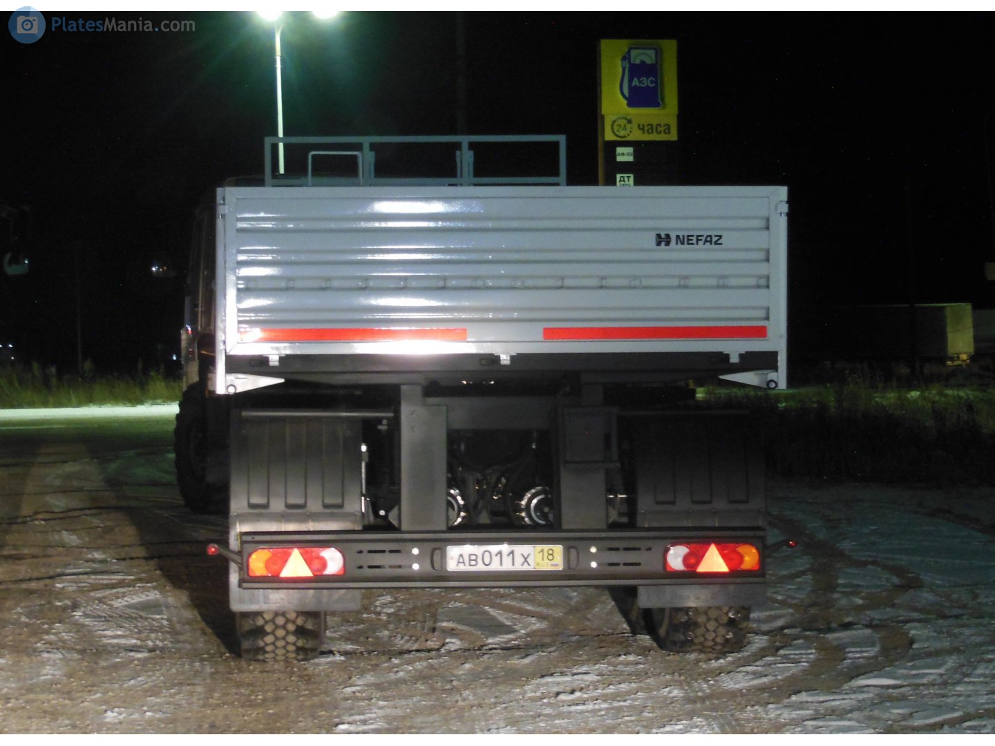 ав 011 х 18, NefAZ (NZAS) 9334 