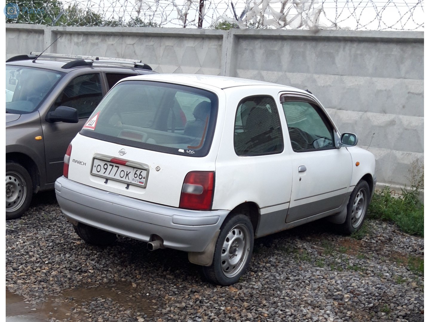 о 977 ок 66, Nissan March 