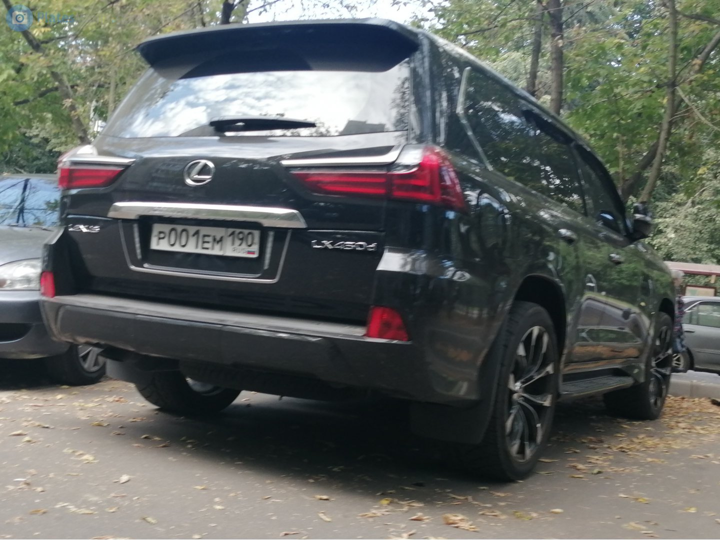 р 001 ем 190, Lexus LX 