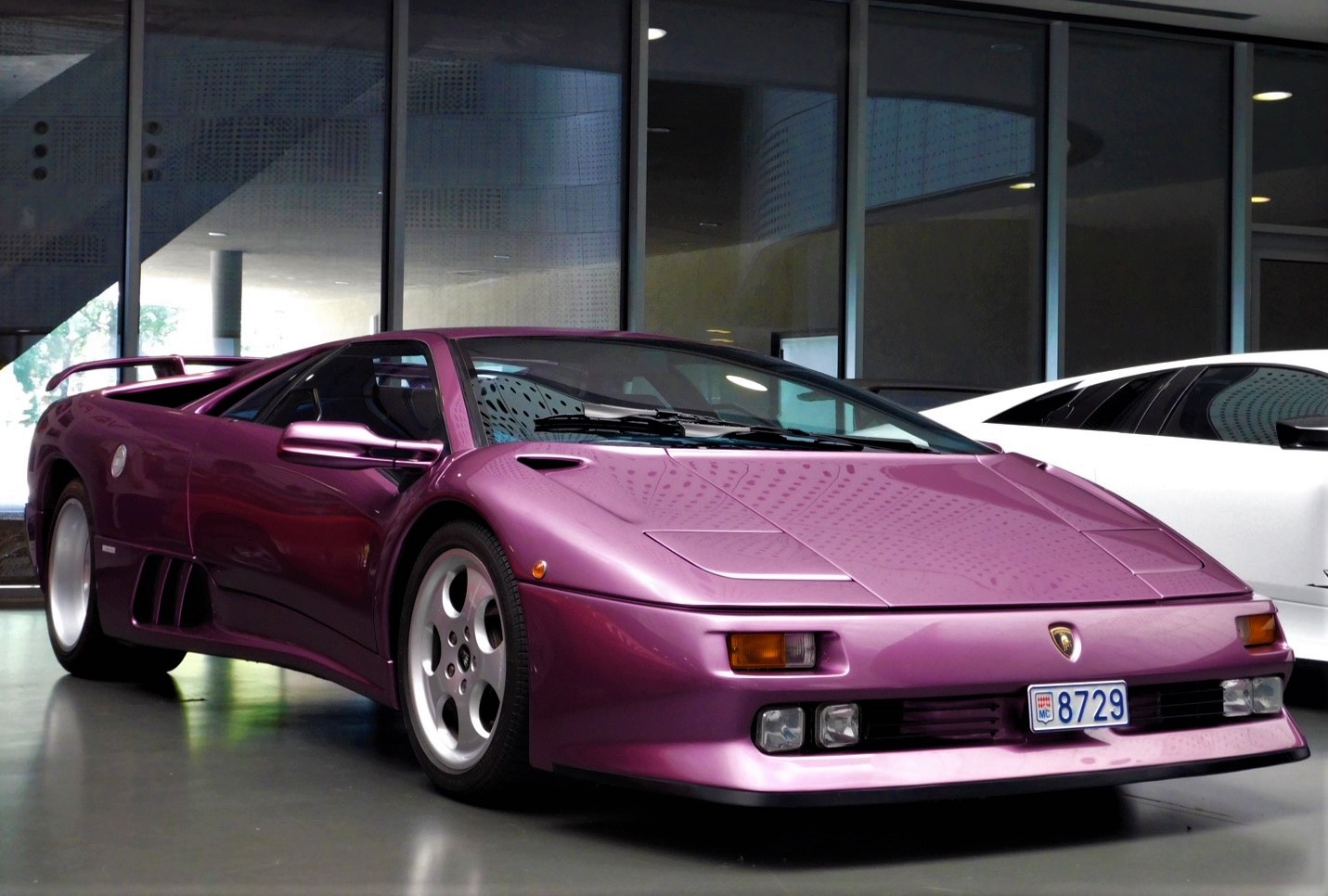 8729, Lamborghini Diablo Coupé, 1990–2001
