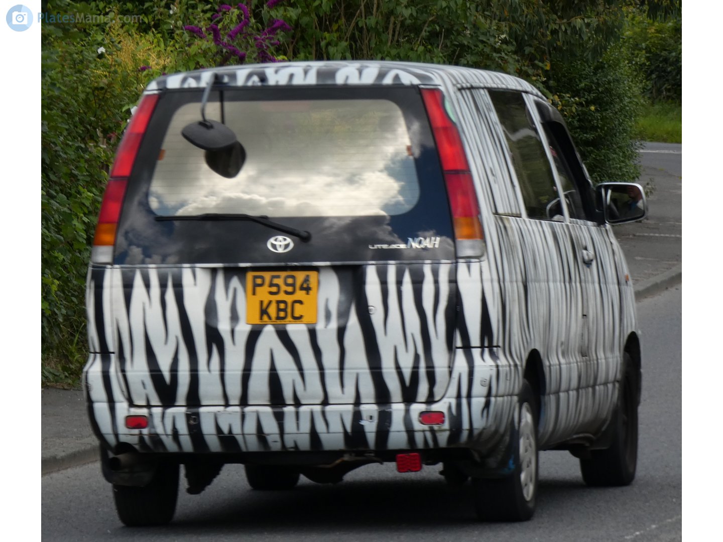 P594KBC, Toyota LiteAce 5th gen (Noah) (R40/R50), 1996–2007