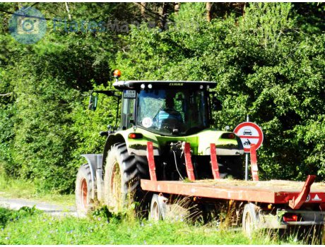 SN 922AF, Claas Axion