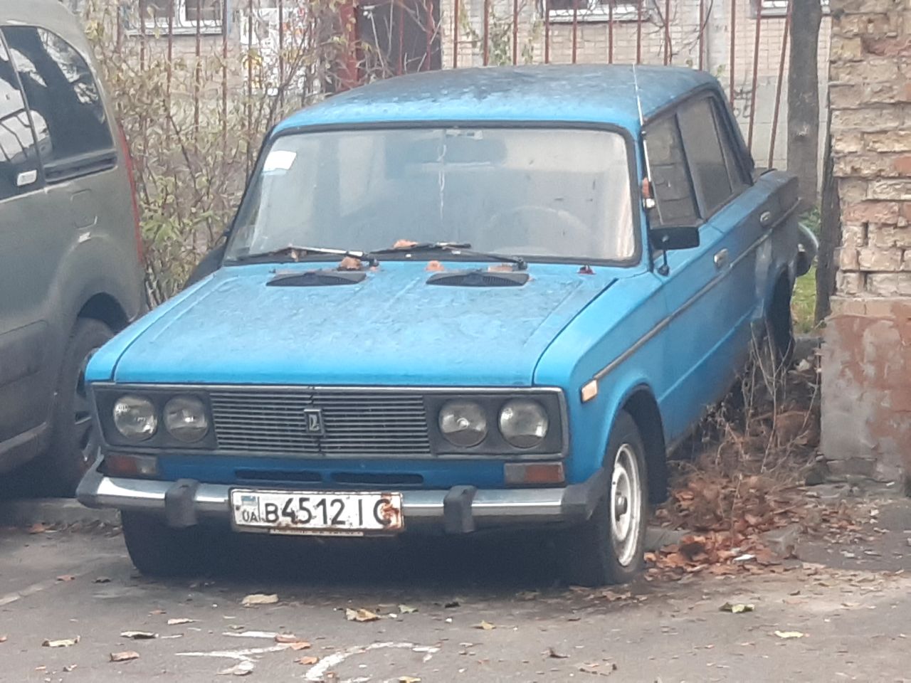 в 4512 ІС, Lada (VAZ) 2106 Жигули (1300/ 1500 /1600), 1976–2006