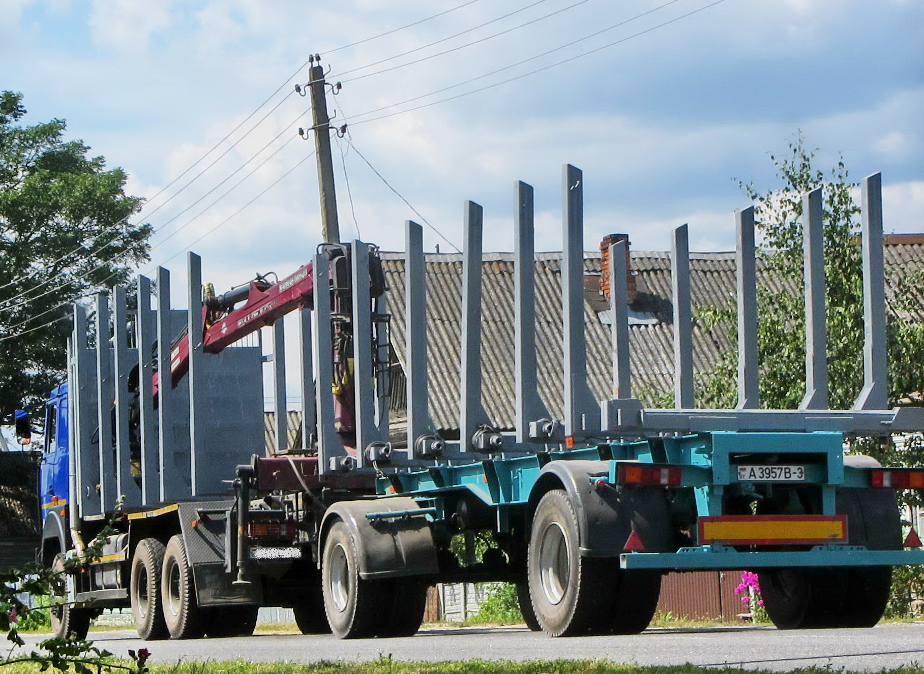 A 3957 B-3, MAZ 8378 