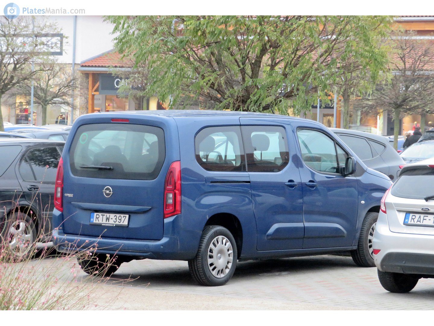 RTW-397, Opel Combo 5th gen Life (E; X19), 2018–2024