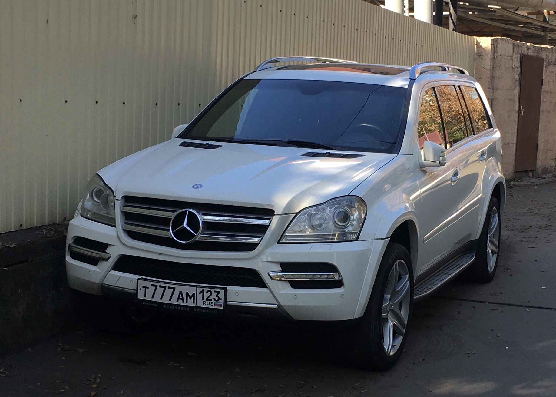 т 777 ам 123, Mercedes-Benz GL-Klasse 1st gen (X164), 2006–2012