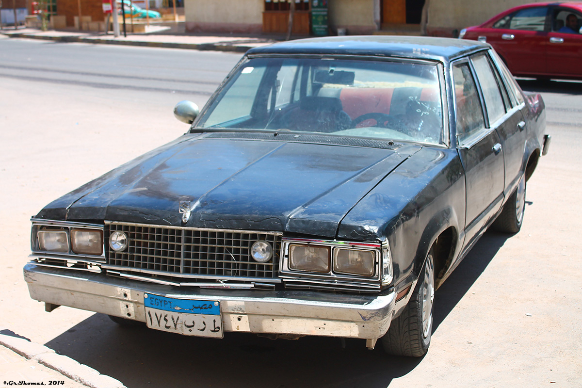 ١٧٤٧ برط, Ford Fairmont 4-door Sedan (54B; NA-market), 1977–1983