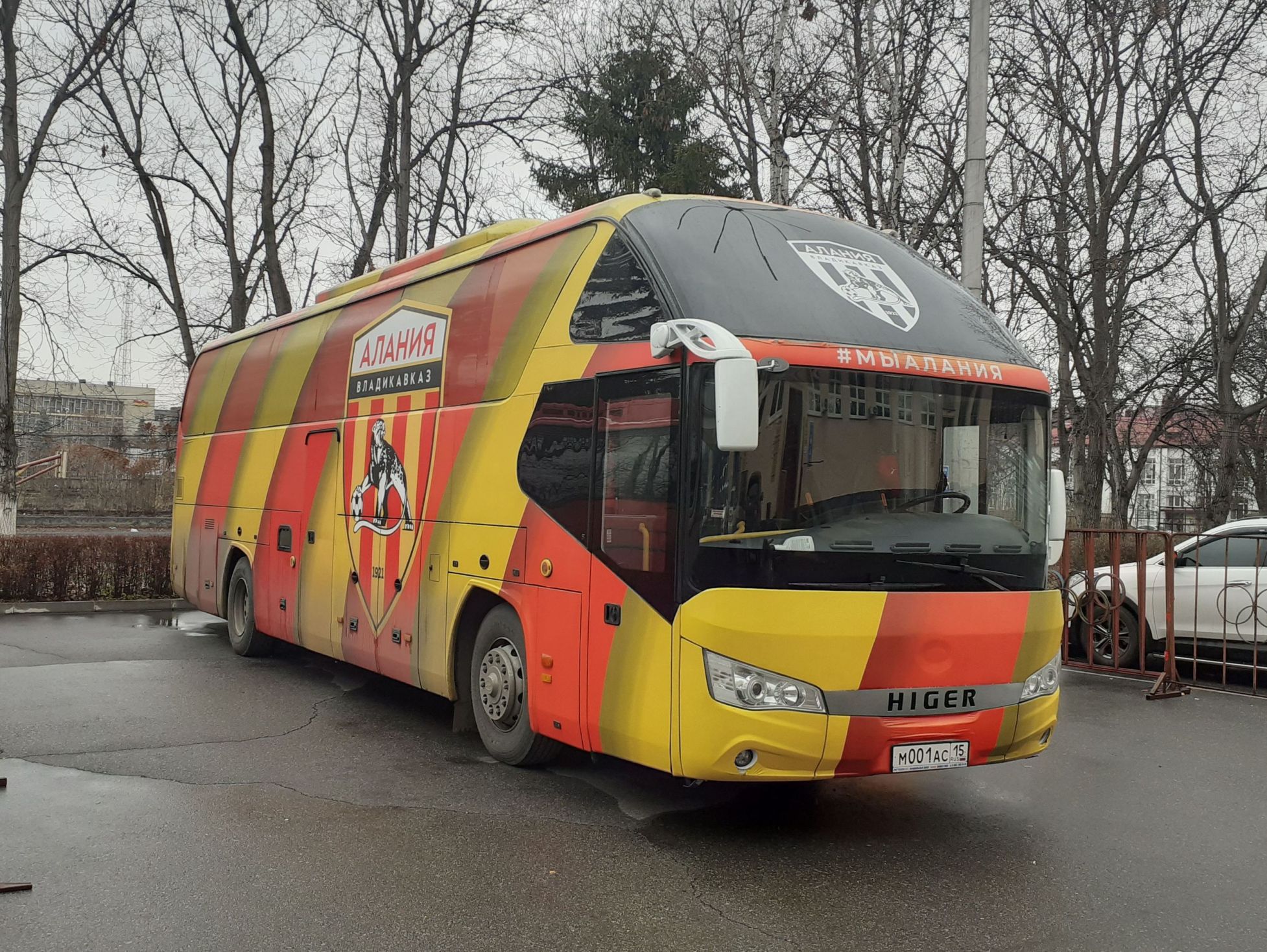 м 001 ас 15, Higer KLQ61*2 