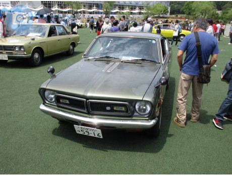 名古屋 505 ゆ 5916, Nissan Sunny