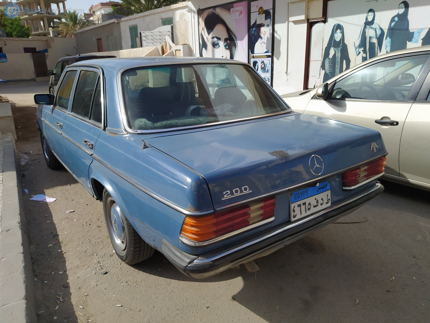 ٤٦٦٥ فدط, Mercedes-Benz E-Klasse 200–300 Sedan (W123), 1975­–1986