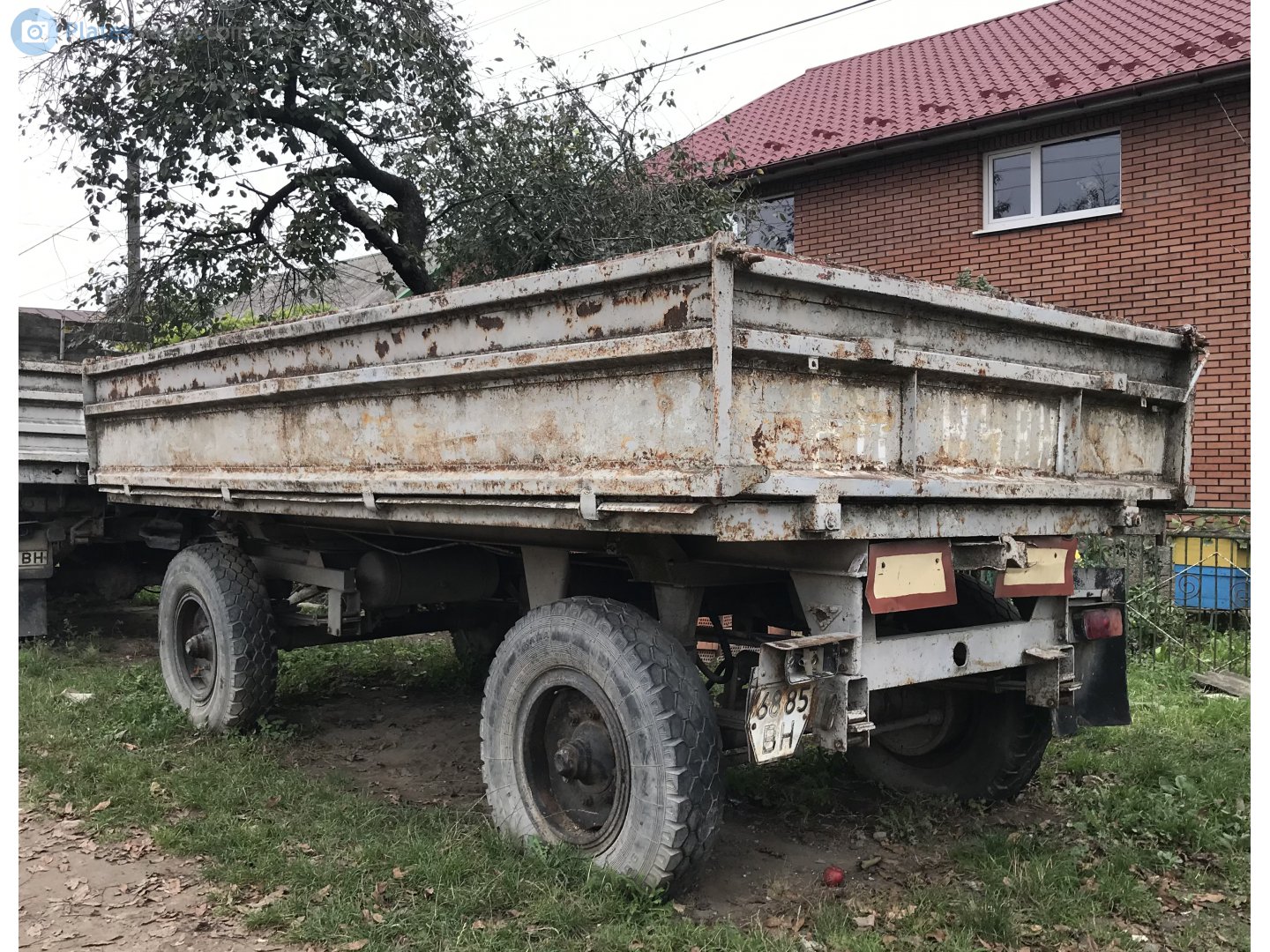 6885 ВН, Trailers (1977) 