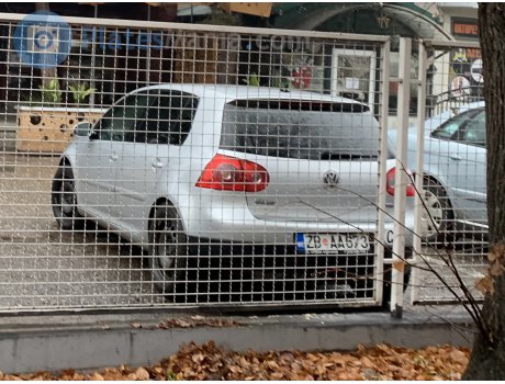 ŽB AA673, Volkswagen Golf
