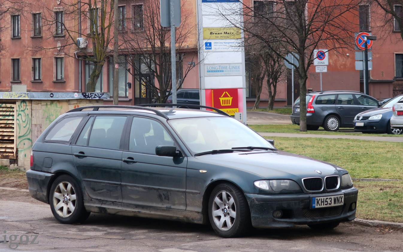 KH53WNX, BMW 3 Series 4th gen Touring (E46), 1999–2005