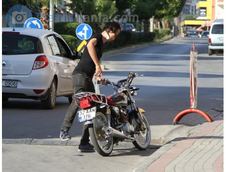 32 AAN 176, Kuba Motor CG / KM