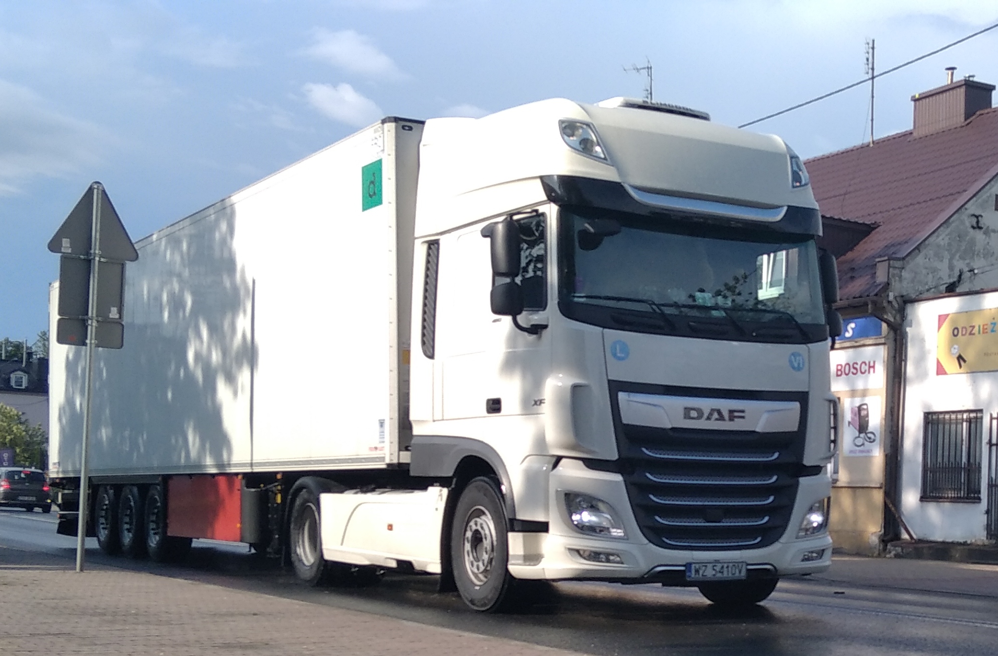 WZ 5410V, DAF XF 