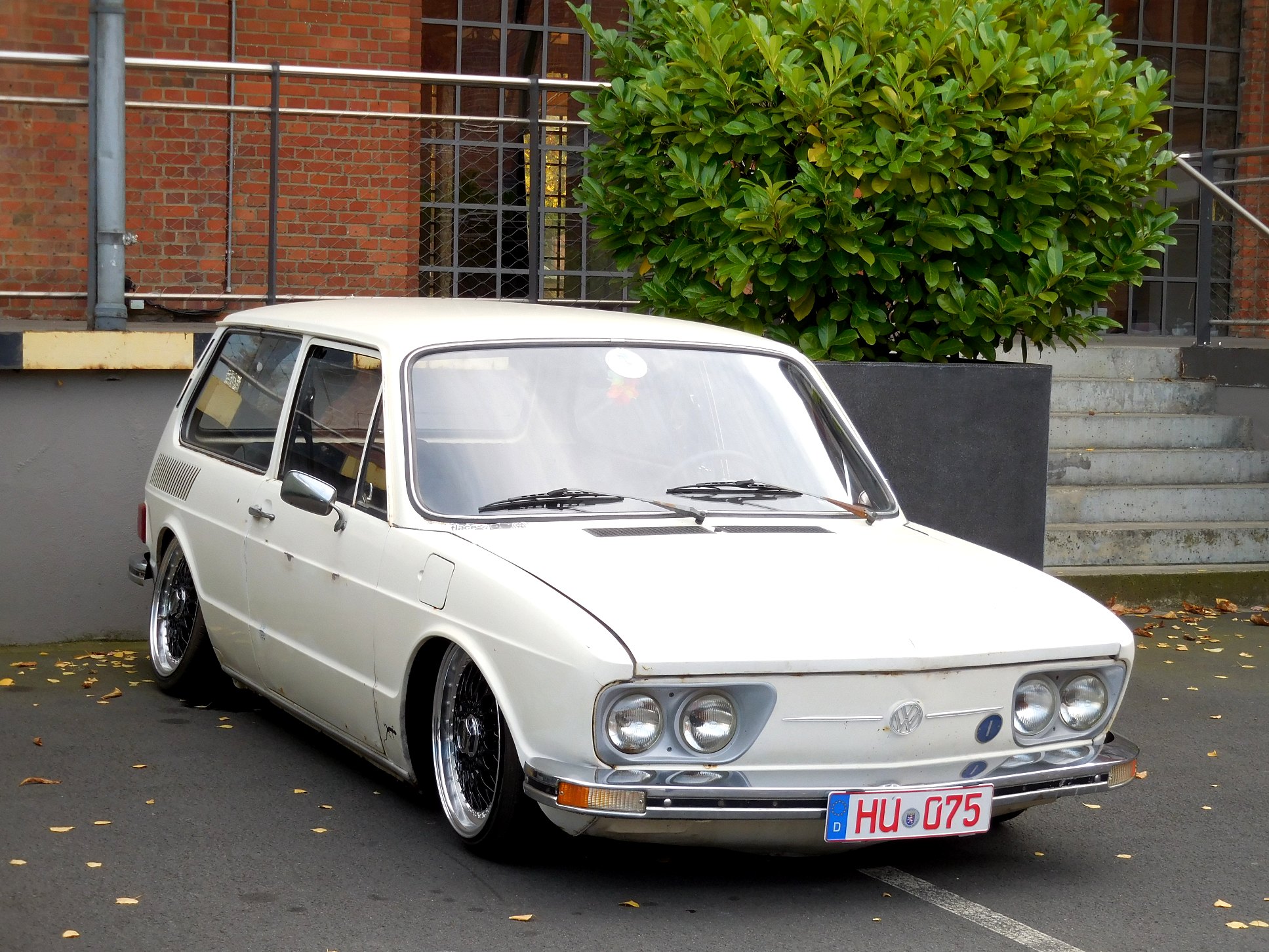 HU 075, Volkswagen Brasília 1st gen 3-door Hatch (Typ 321), 1973–1982