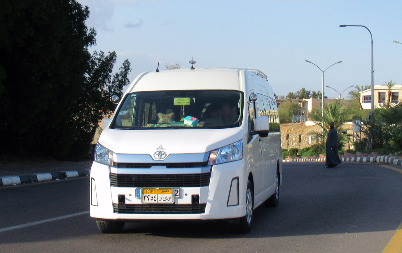 ٣٢٥٤ رىس, Toyota HiAce 